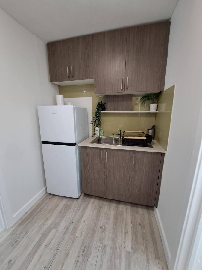 In East Apartment
