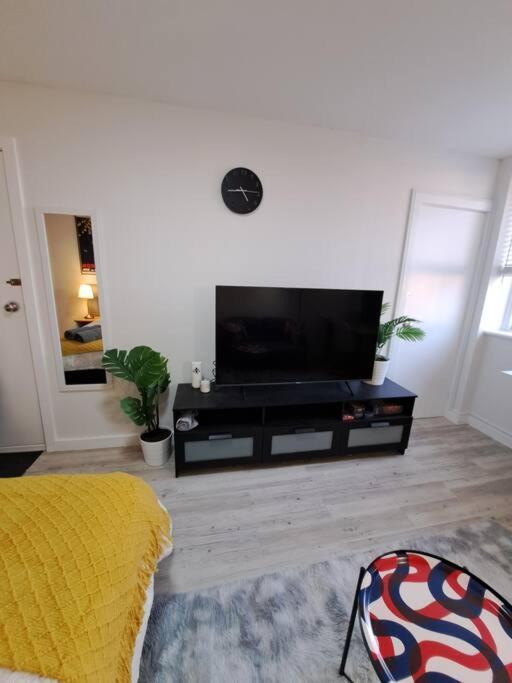 Apartment In East Perth