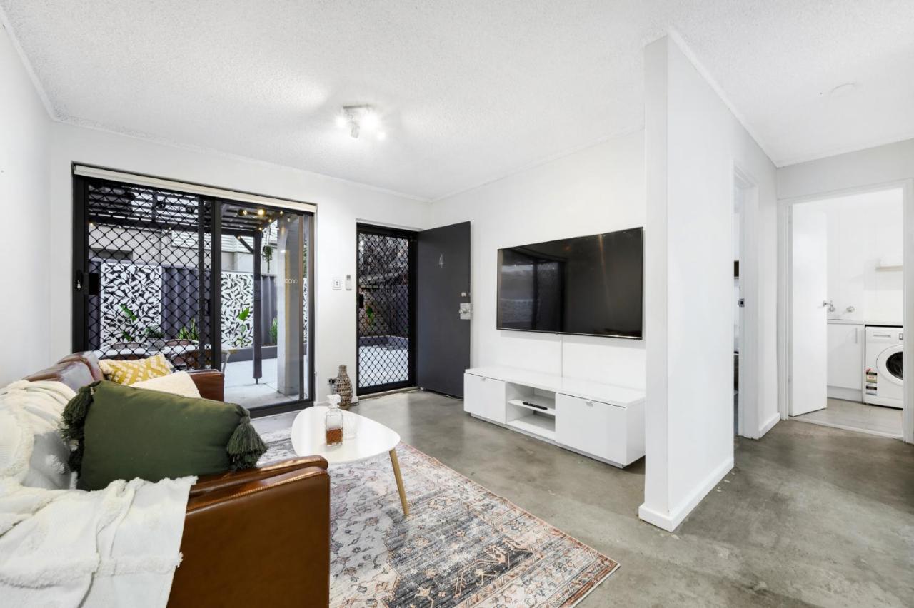 Apartment Cent29 - Riverside Retreat *