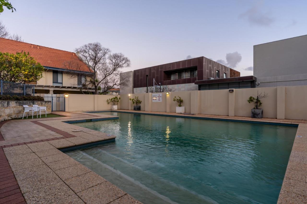 Riverside Panorama Spectacular Living * Perth