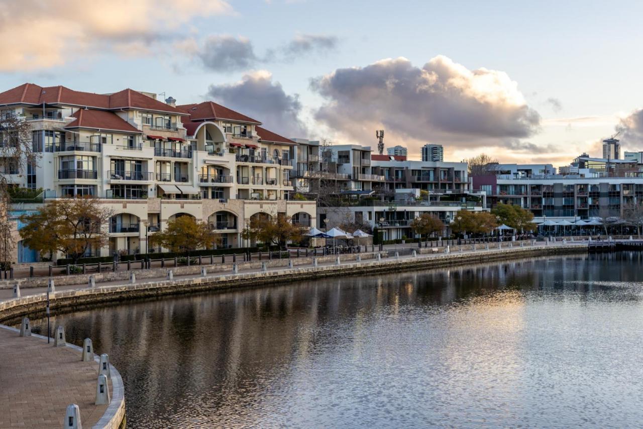 Apartment Riverside Panorama Spectacular Living Perth