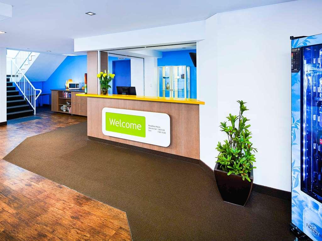 Ibis Budget Airport 3*