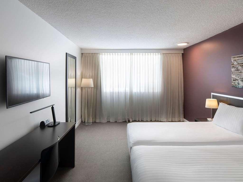 Mercure On Hay Hotel 4*