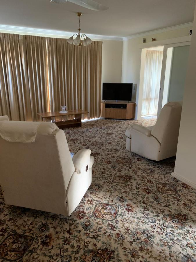 Holiday home Hamersley Hacienda *