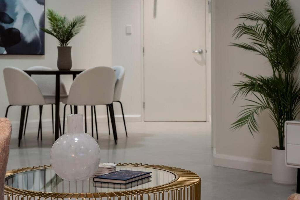 Apartment Luxury Retreat In The Heart Of Subiaco Perth