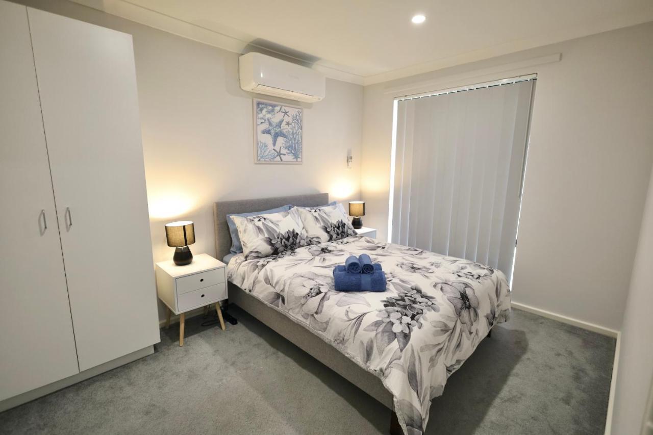 26 Simple Family Mirrabooka Sleeps 5 Perth