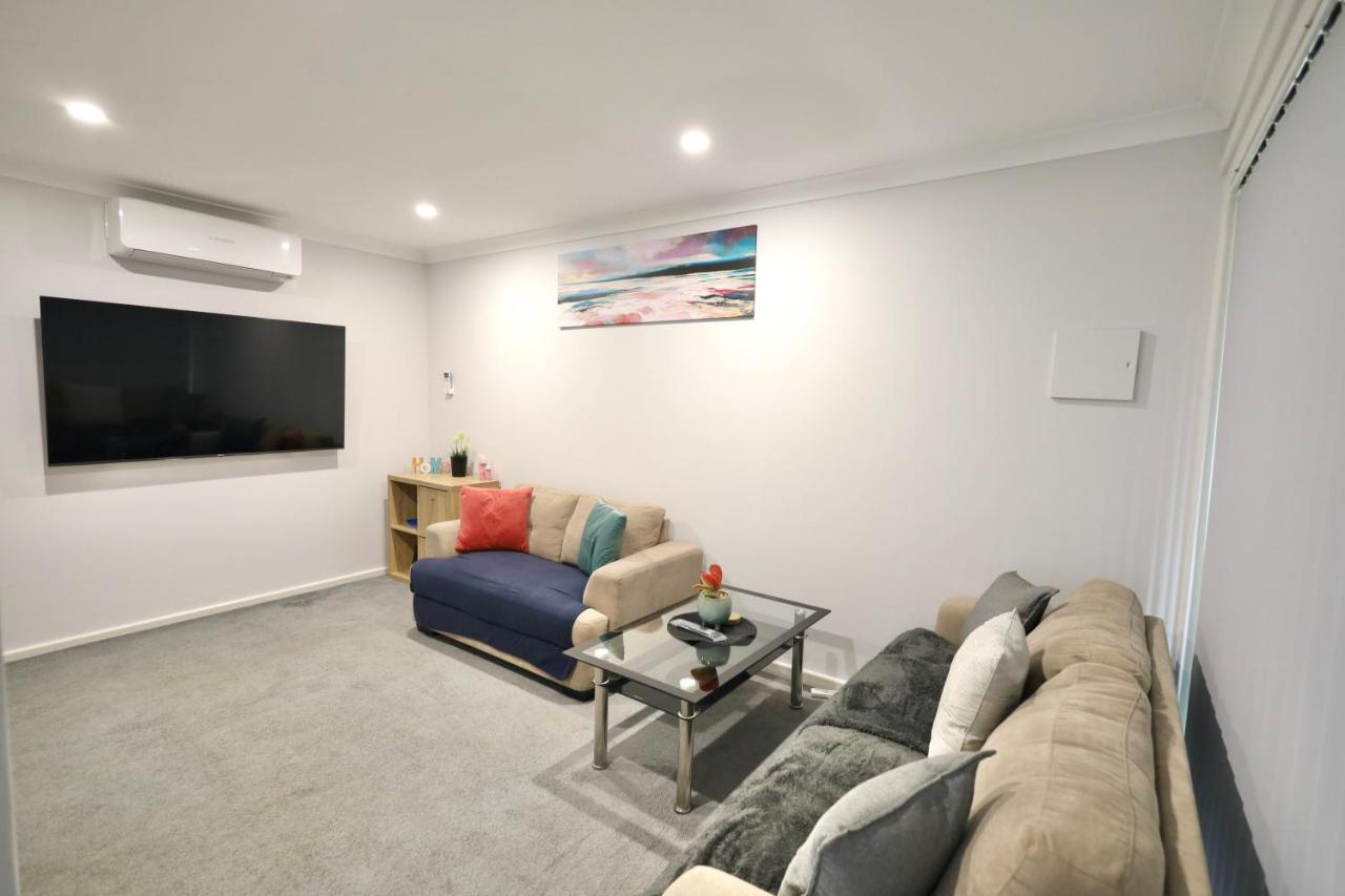 Holiday home 26 Simple Family Mirrabooka Sleeps 5 Perth