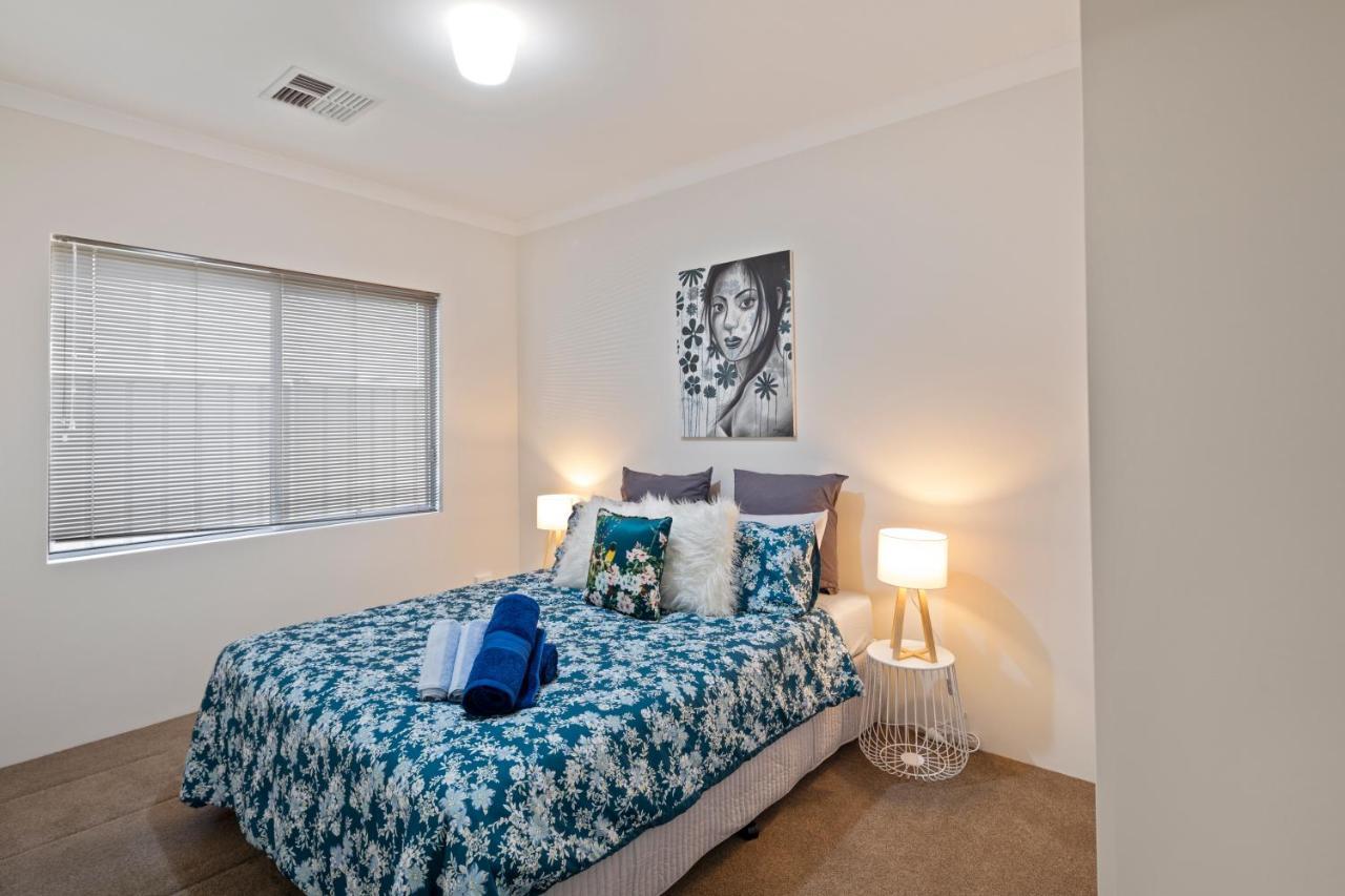 4 Comfy Spacious Family Rumah percutian Perth