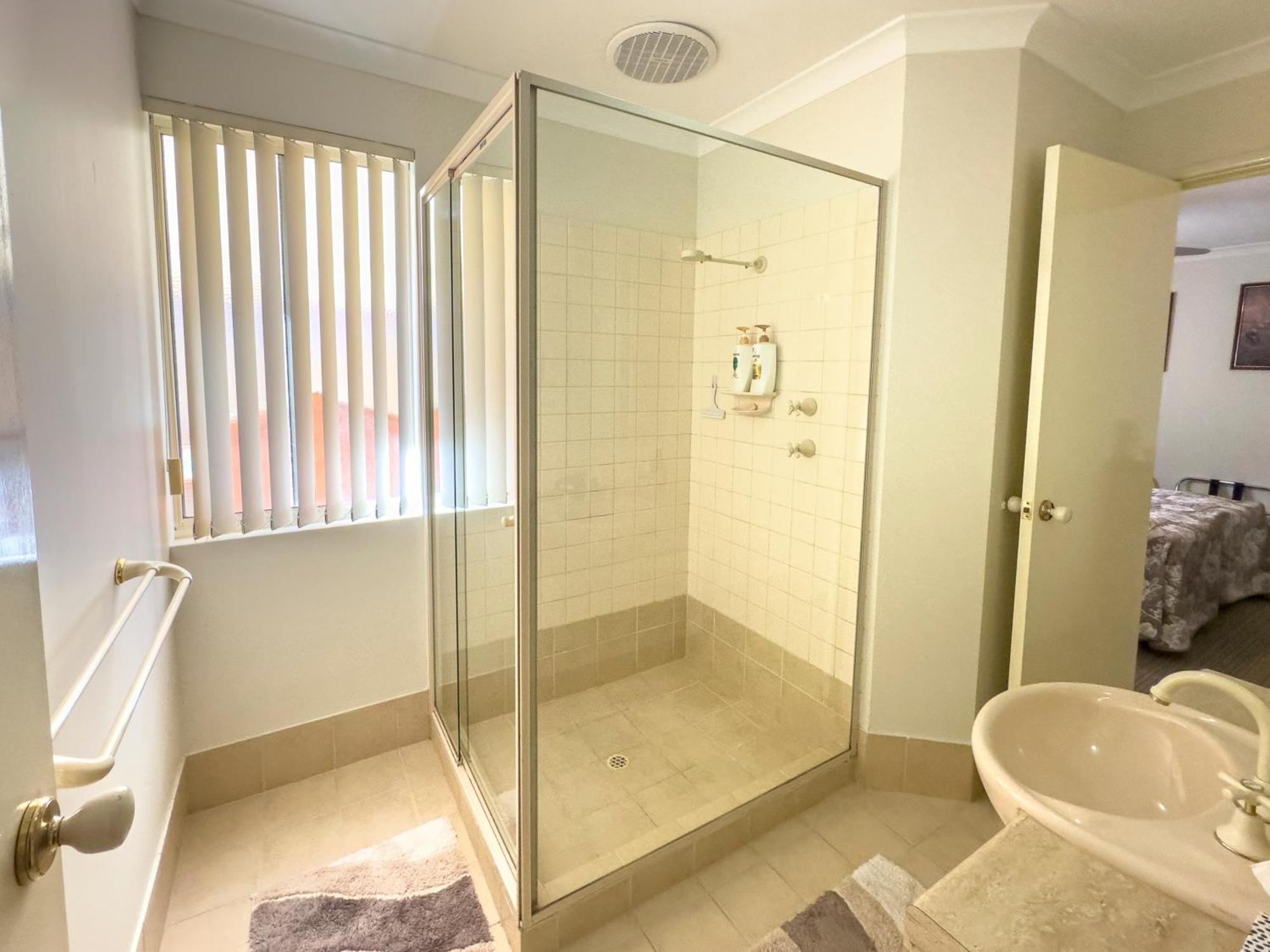 Ascot On Swan 4* Perth