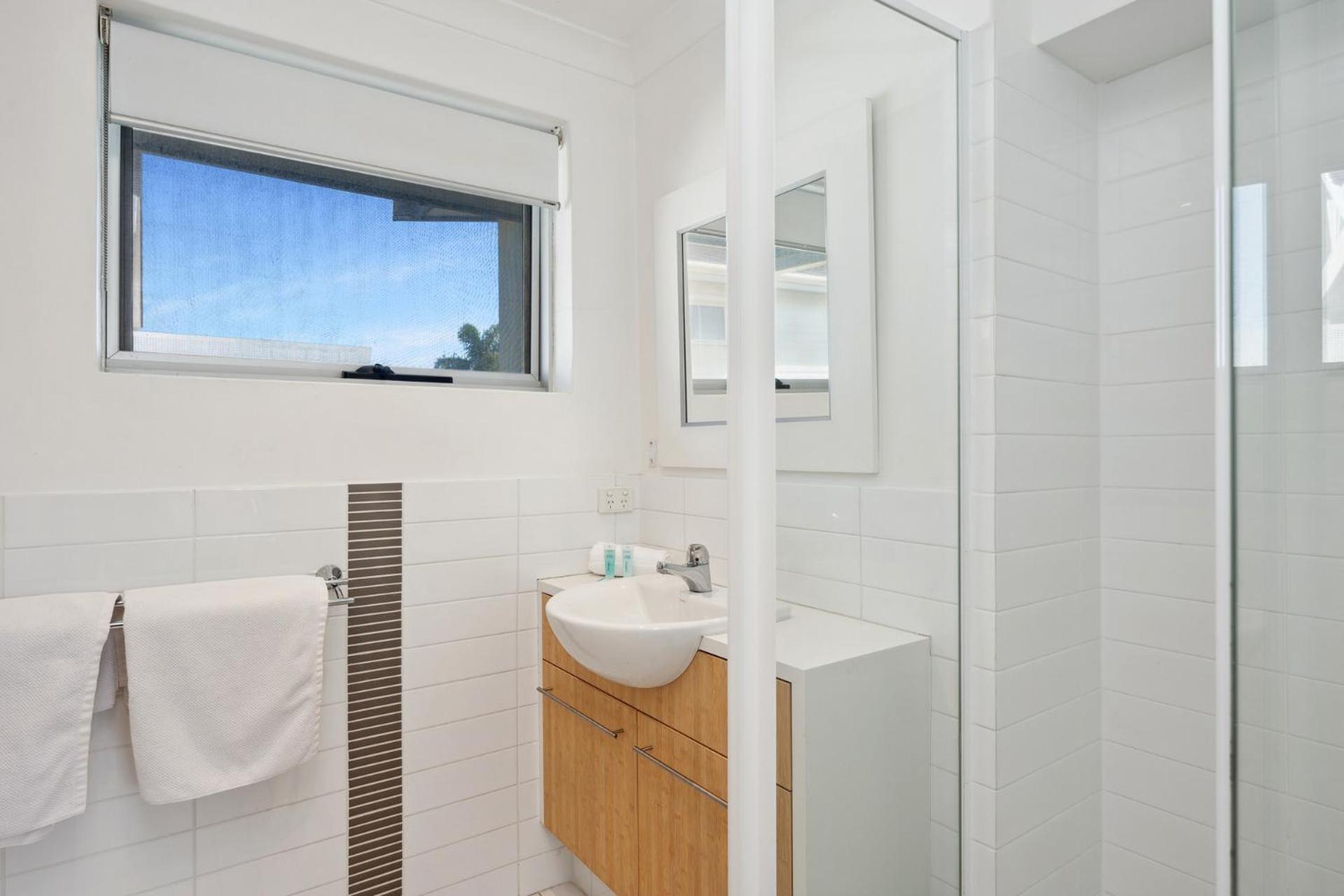 Applecross Riverside Apt *