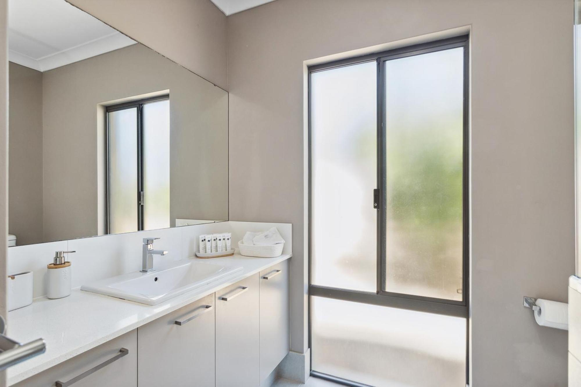 Tranquil Gumnut - Close To Airport * Perth