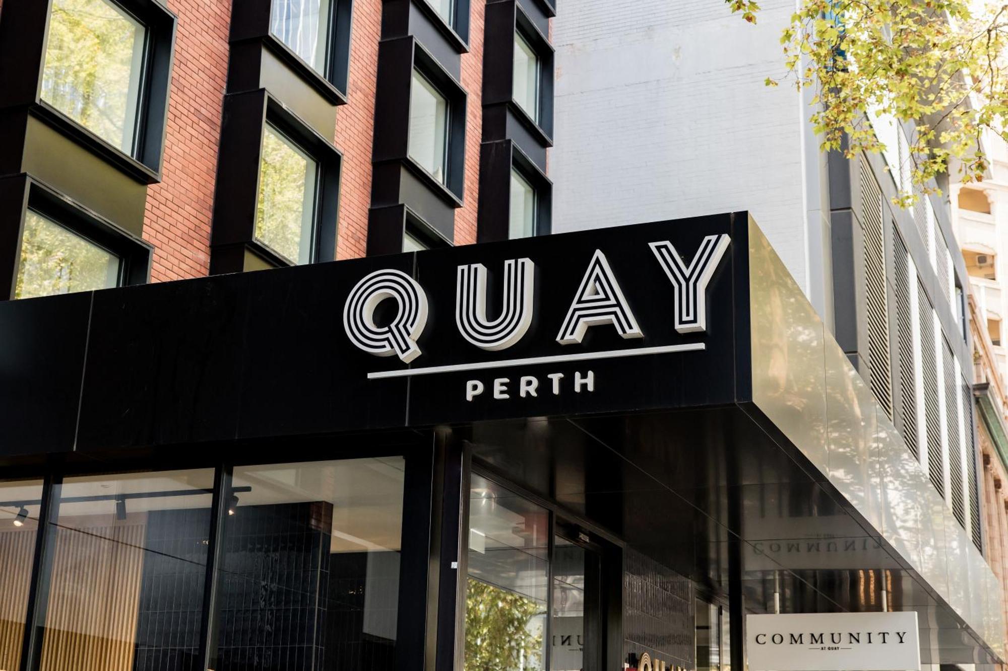 Quay Hotel 4*