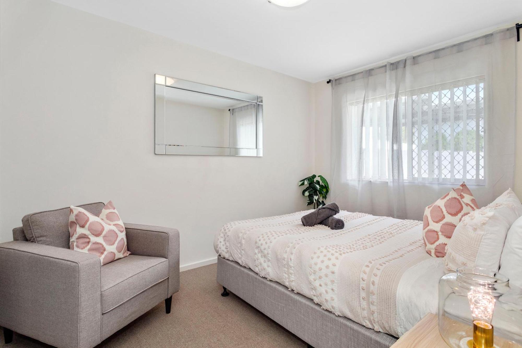 Apartemen 2 Cute Cunningham Close To Subiaco - Sleeps 2