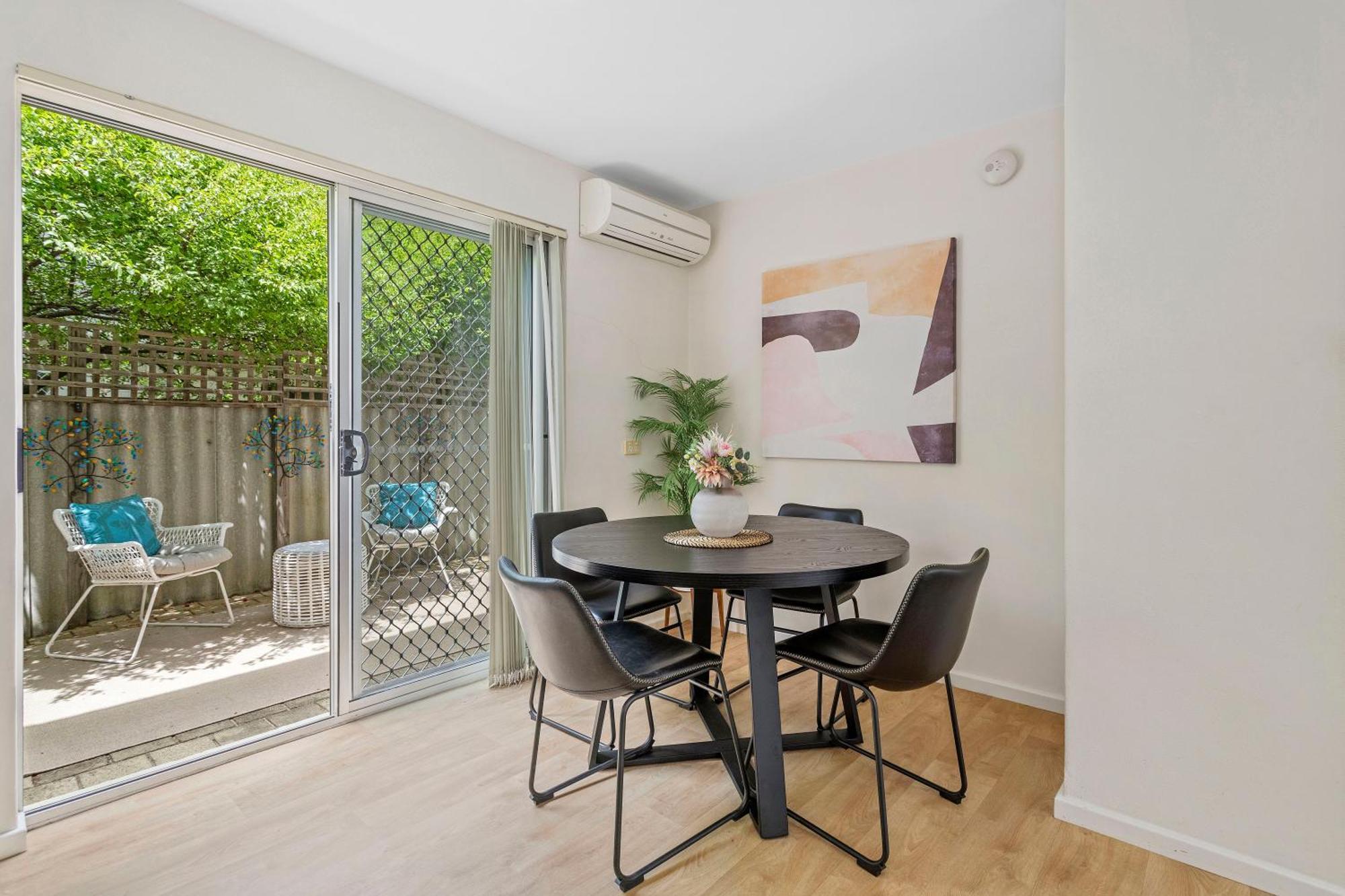 2 Cute Cunningham Close To Subiaco - Sleeps 2 Apartemen Perth