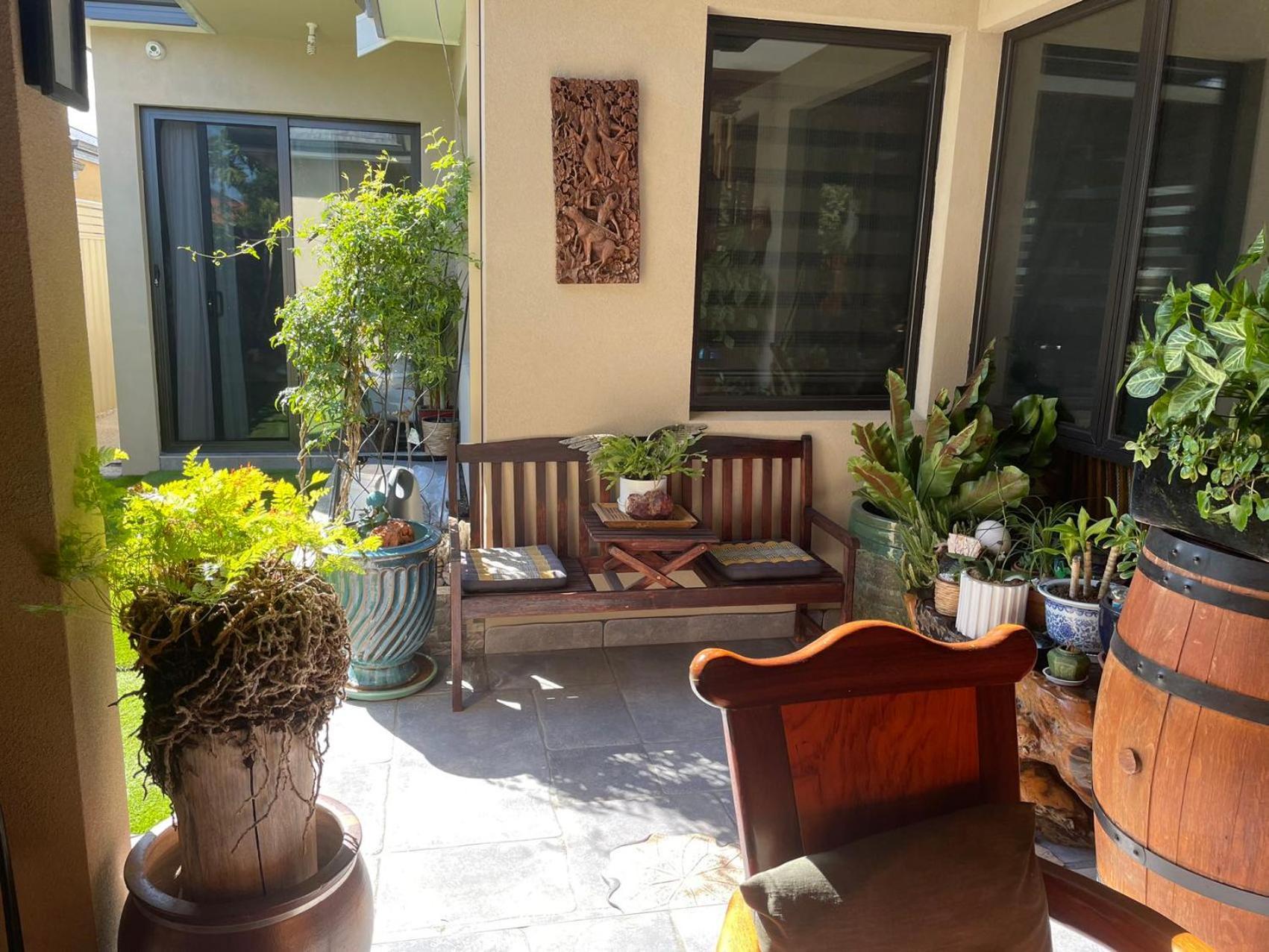 Comfortable Luxury Homestay