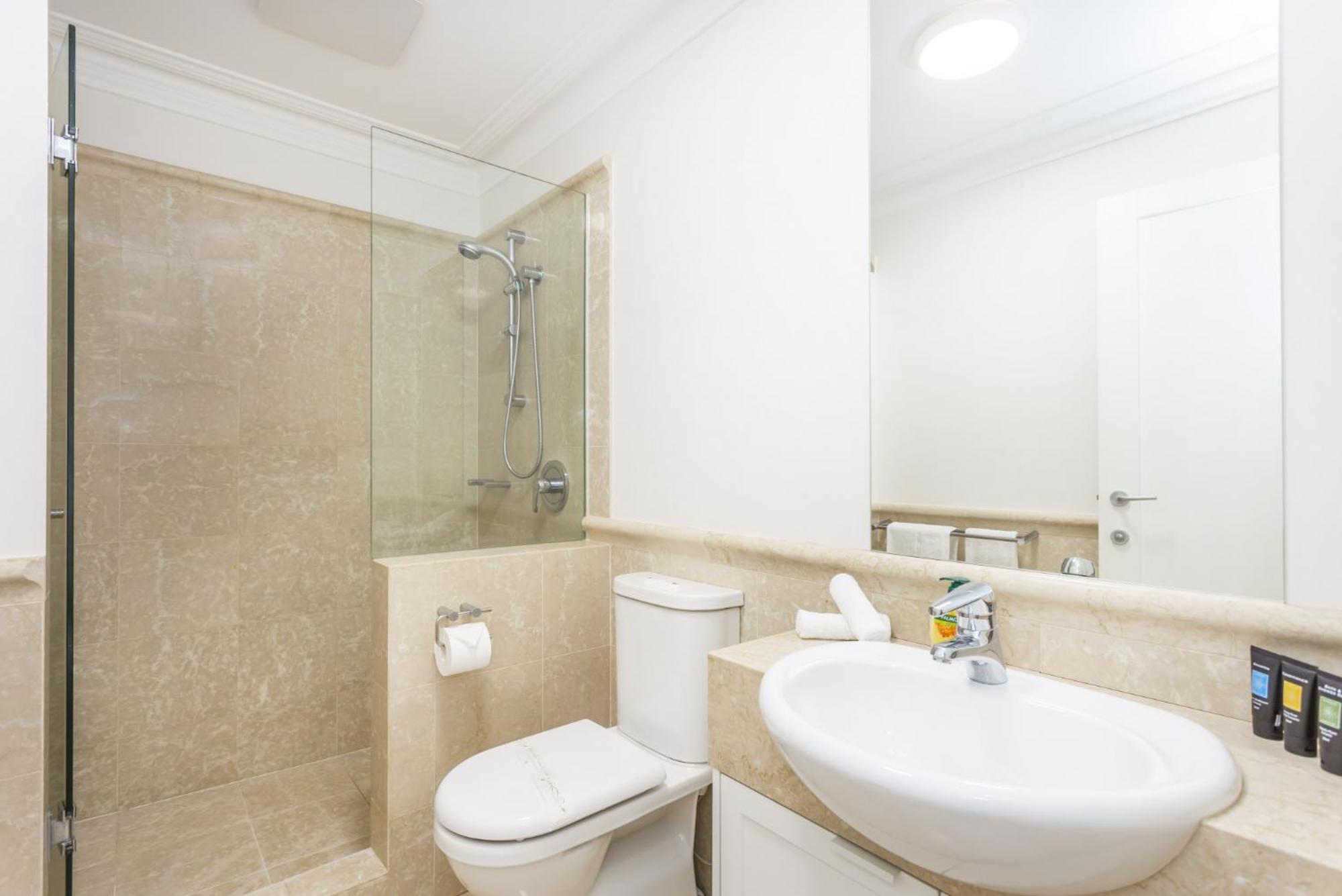 Cottesloe Aqua Retreat - Executive Escapes Villa Perth