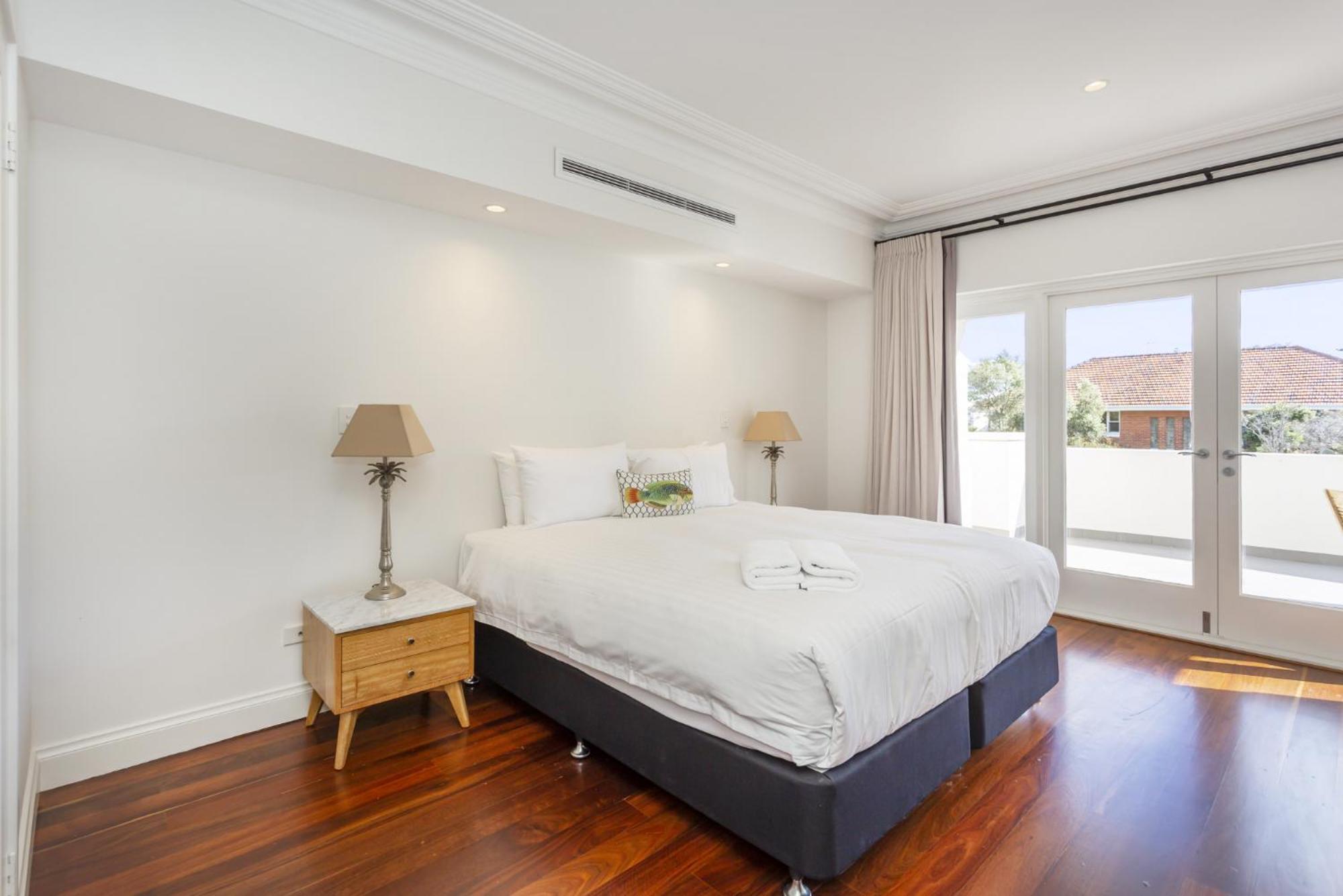Villa Cottesloe Aqua Retreat - Executive Escapes