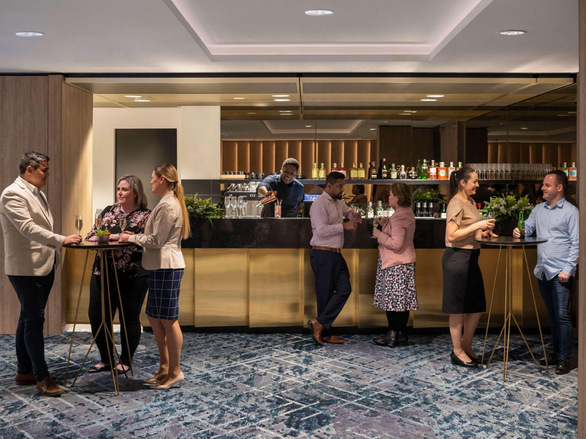 Novotel Murray Street 4*