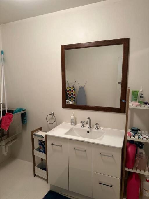 Ozone Point Apartment *