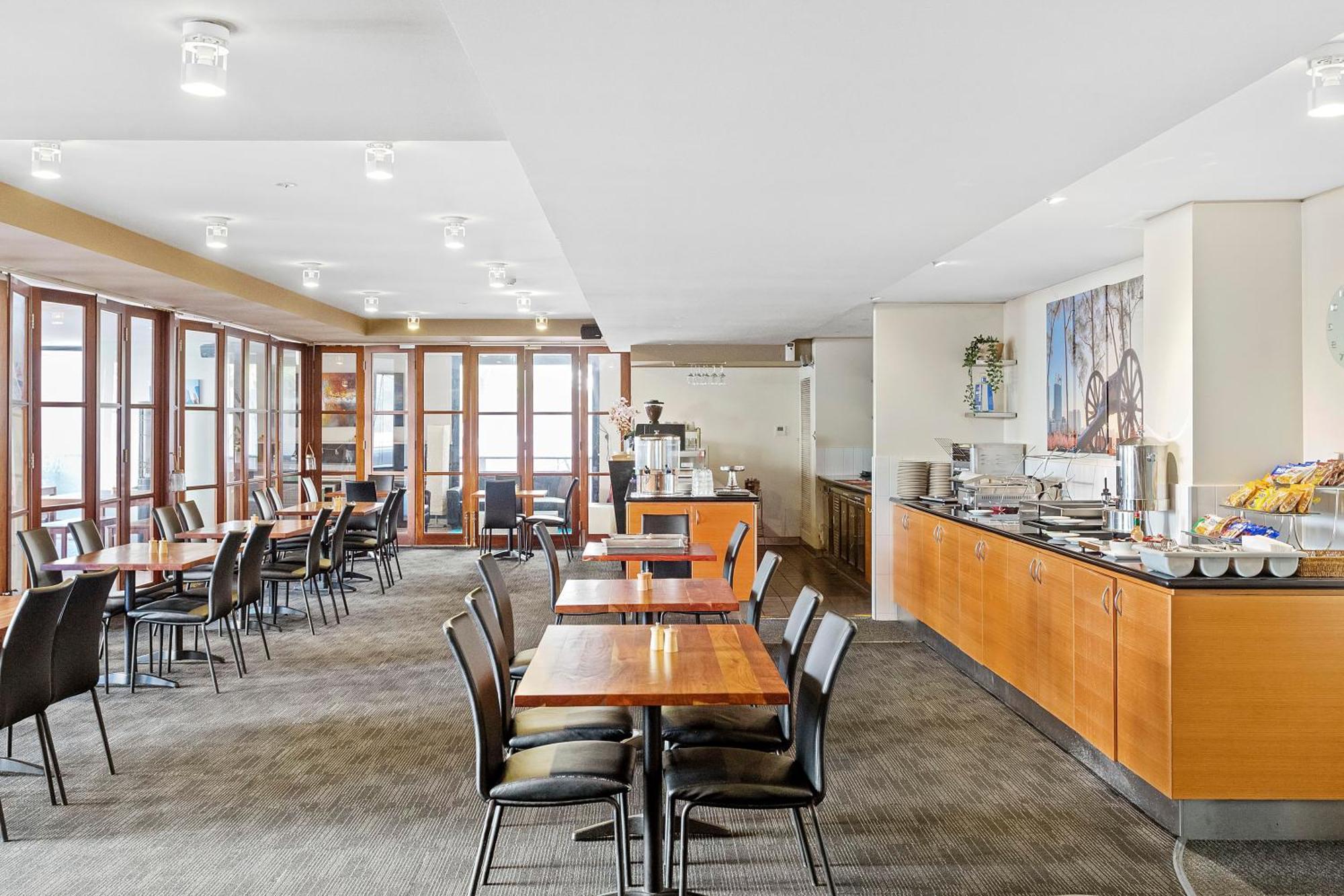 Apartment 1br View Gem On Mounts Bay Road Perth