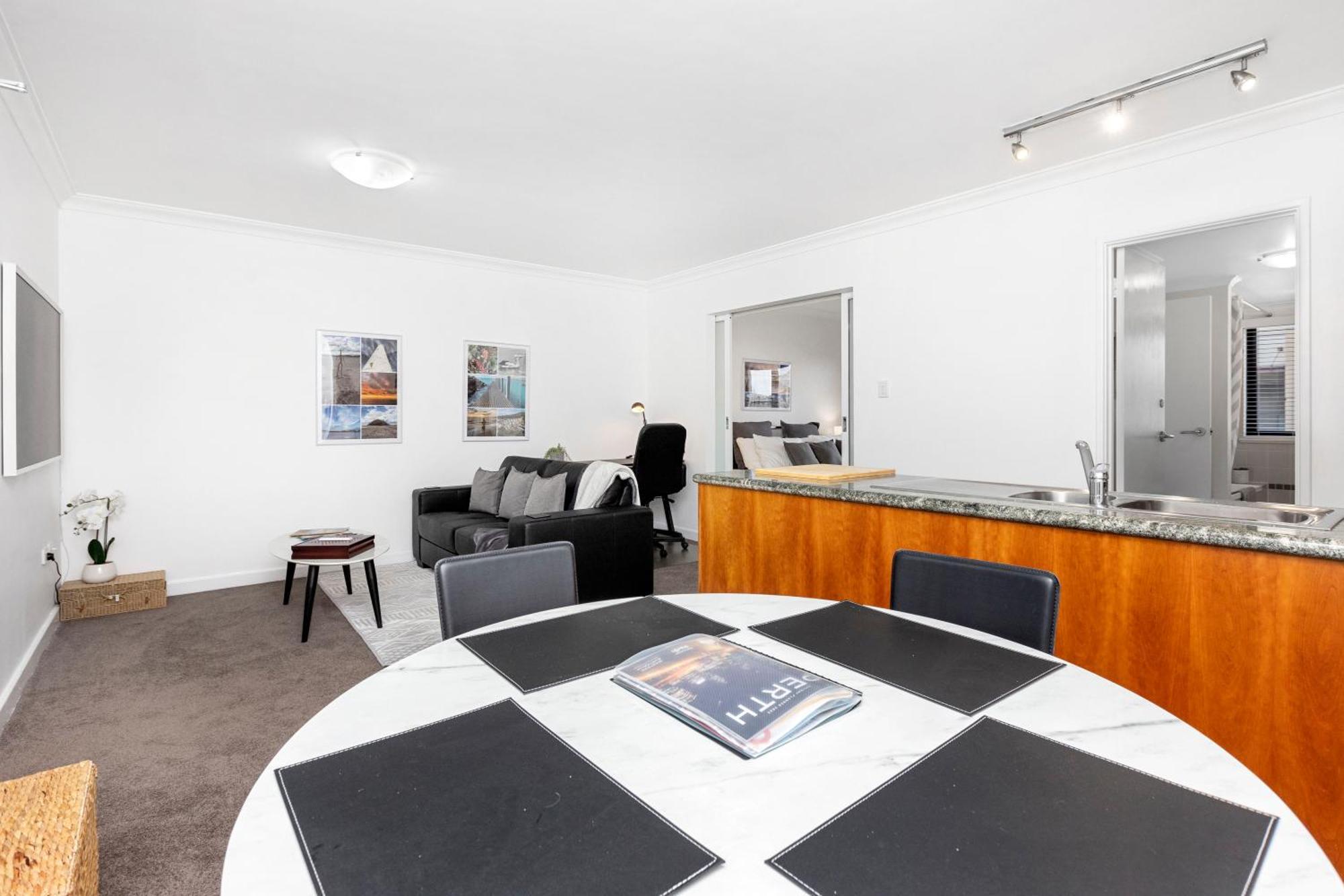 1br View Gem On Mounts Bay Road * Perth