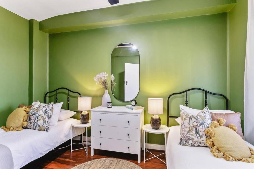 Apartment Vintage 2br Cbd W/river View