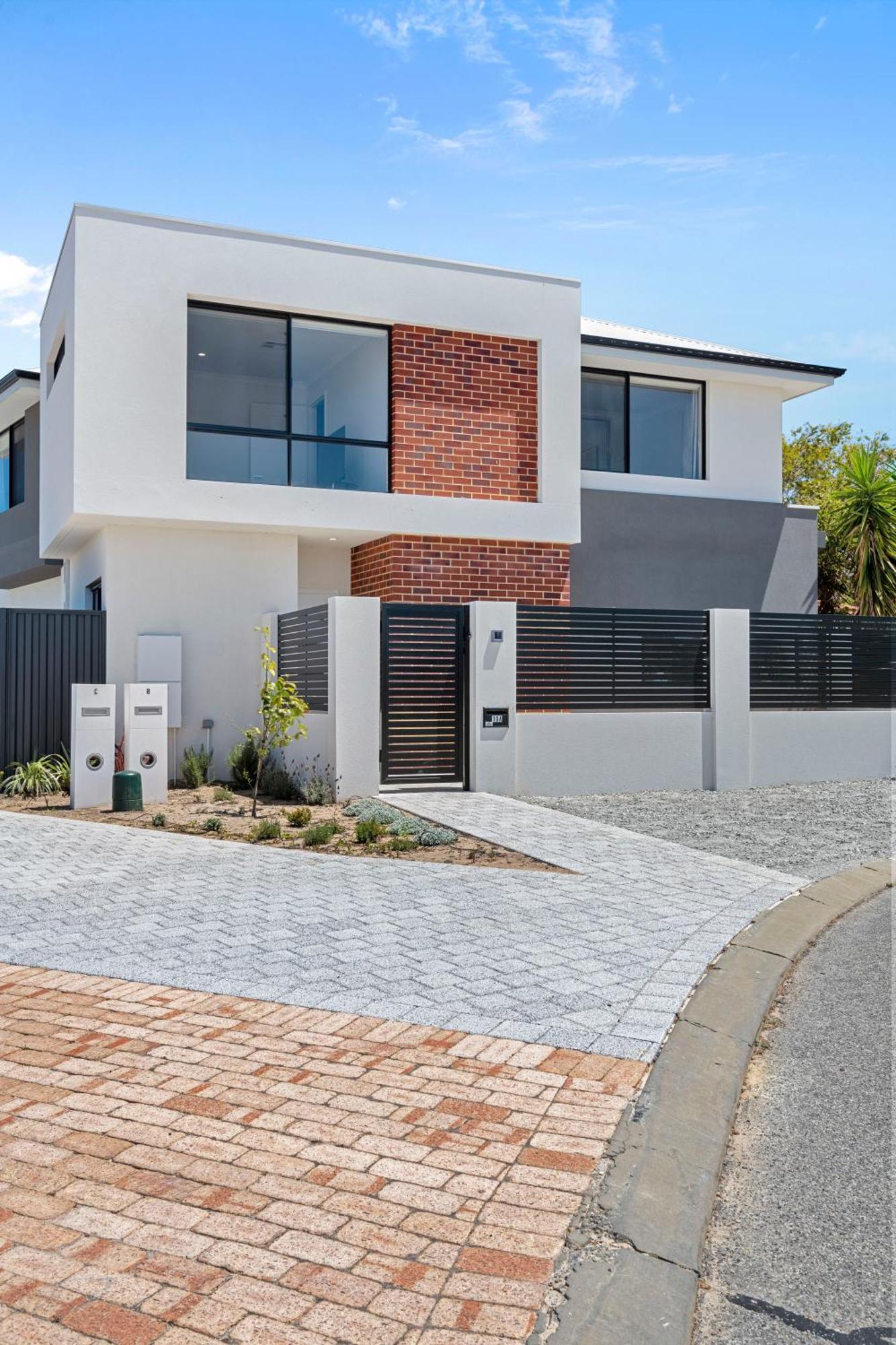 Luxury Urban Retreat