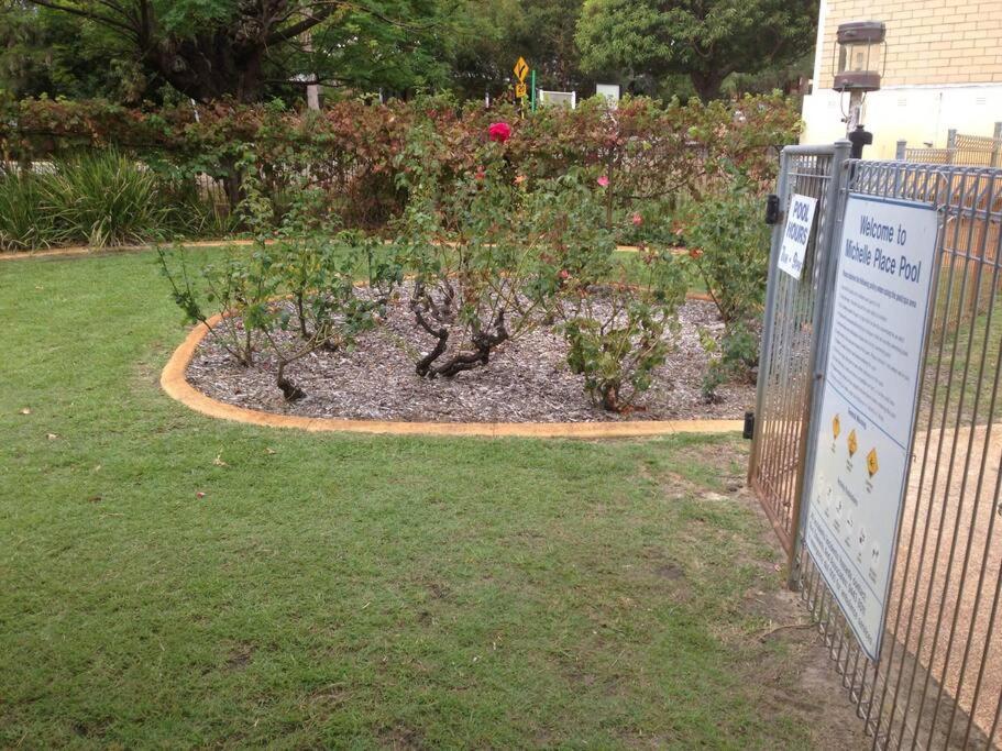 Apartamento Affordable Inglewood Apartment+pool Perth