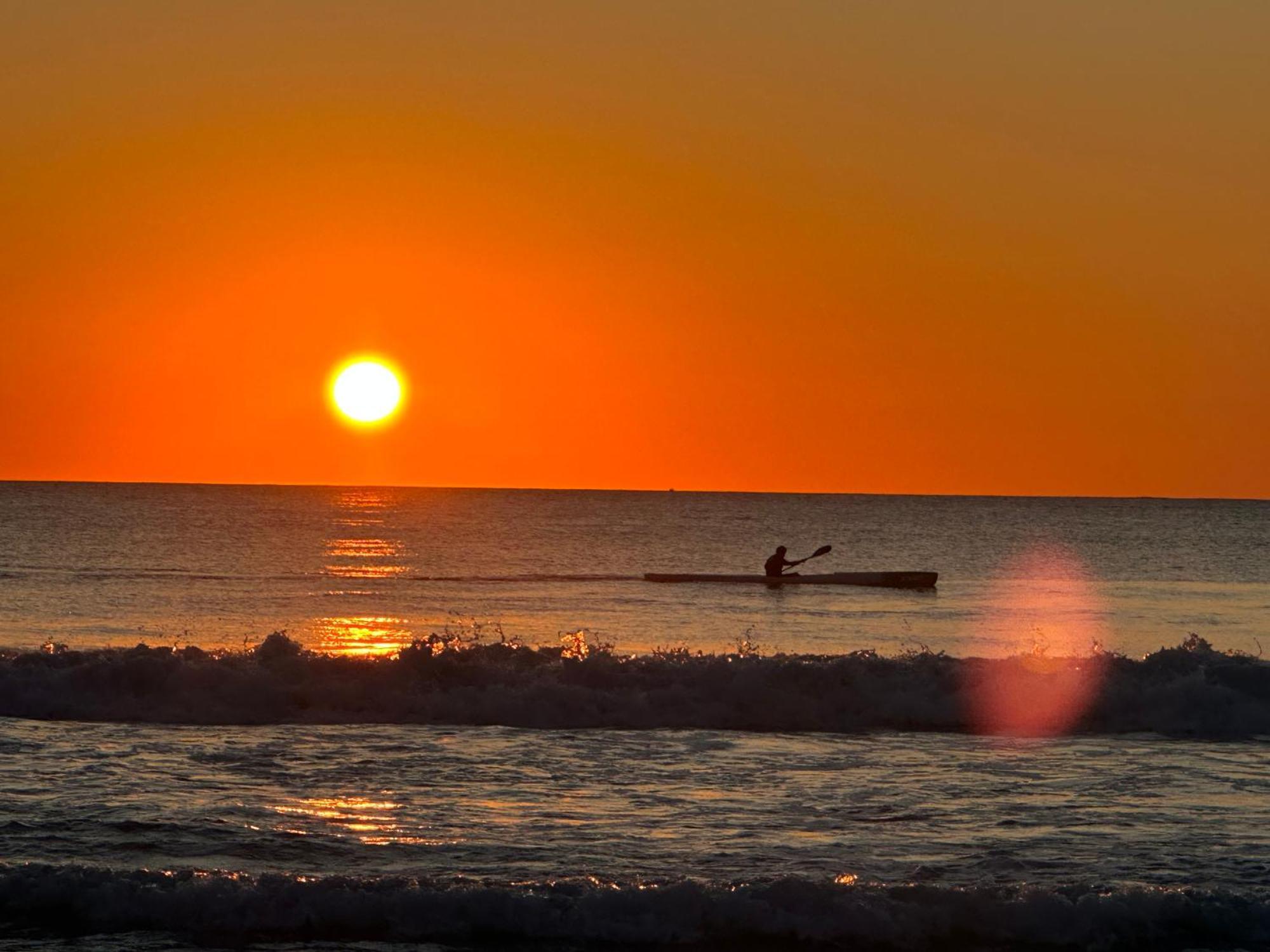 Sunny Ocean View Retreat Homestay