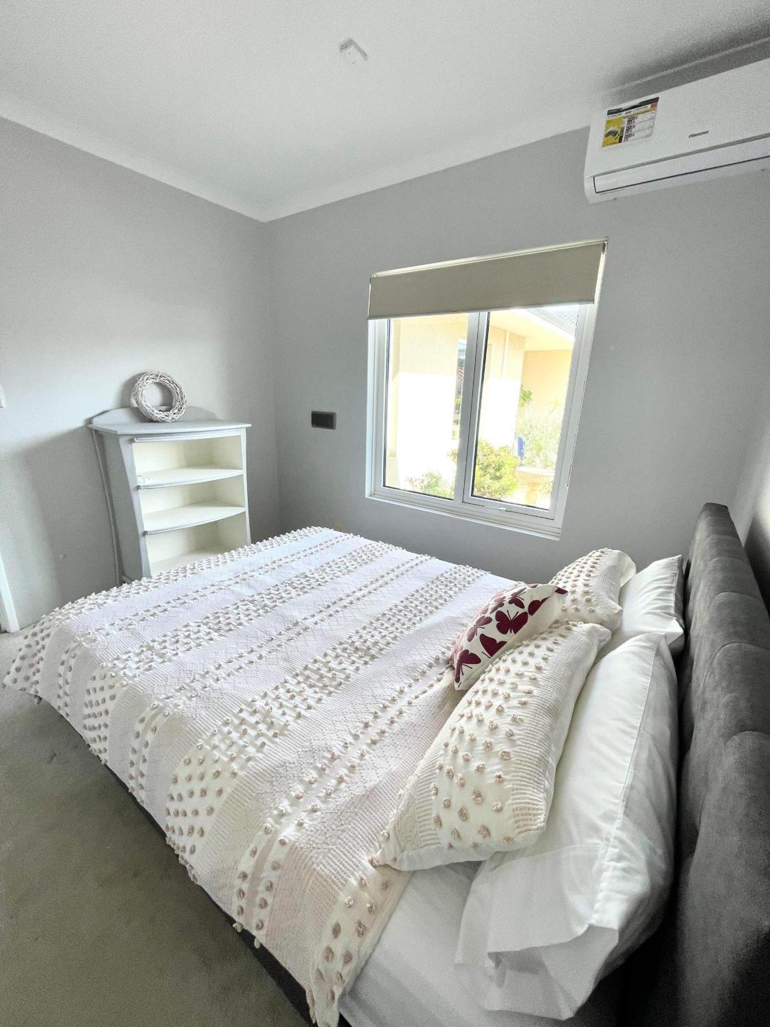 Apartment Ocean Reef Retreat Perth