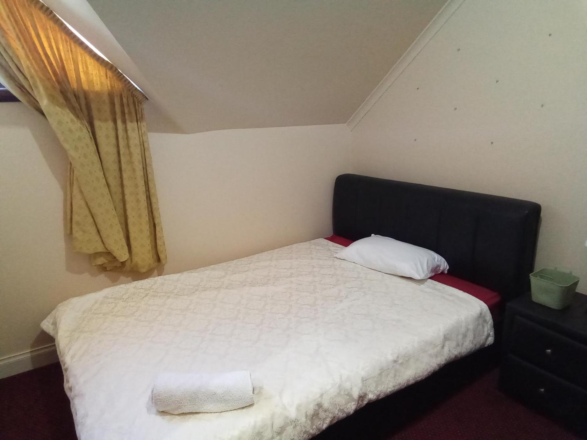 Guest house Heart Living-a Near New Federation Style House In The Heart Of