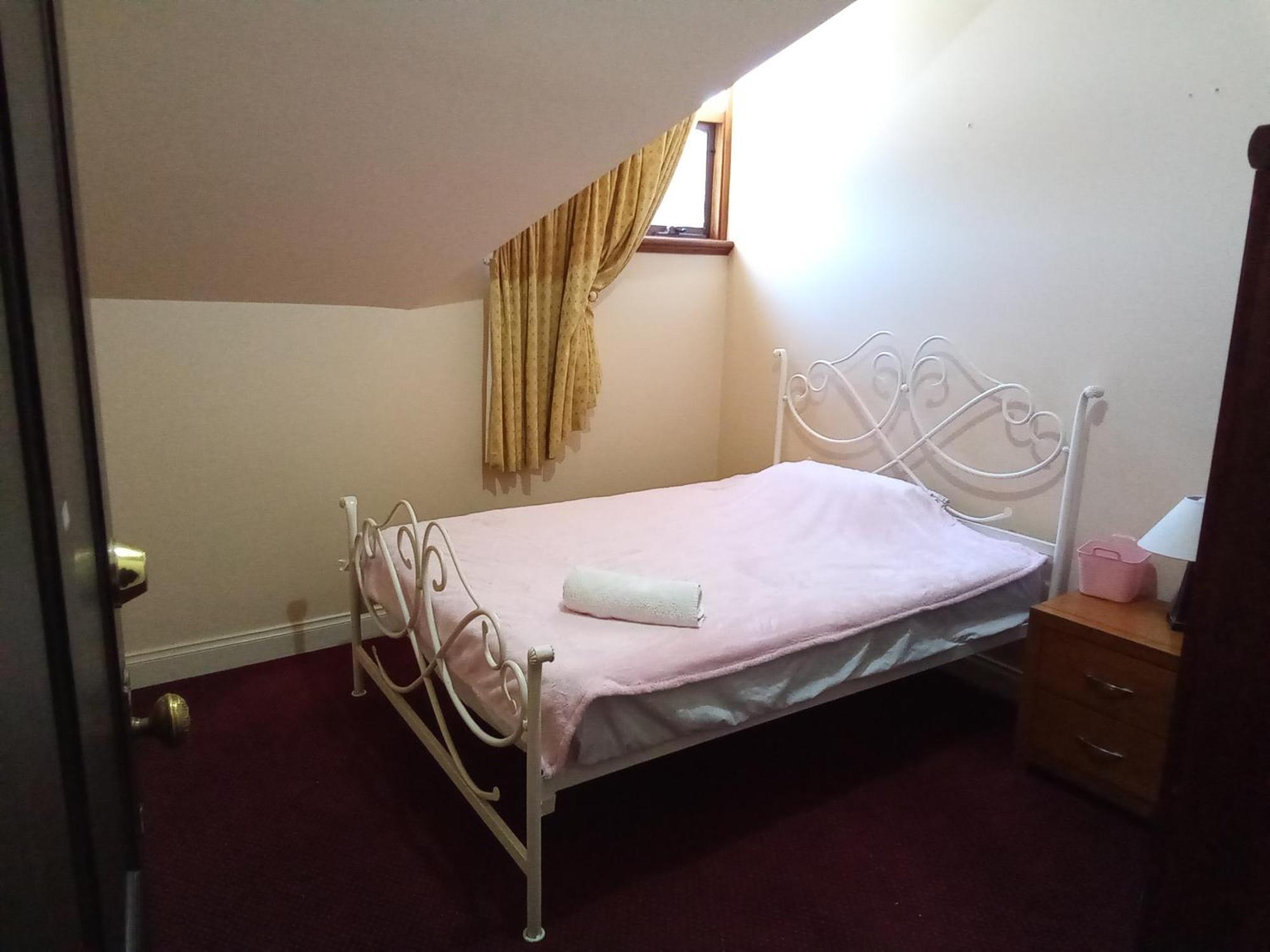 Heart Living-a Near New Federation Style House In The Heart Of Perth