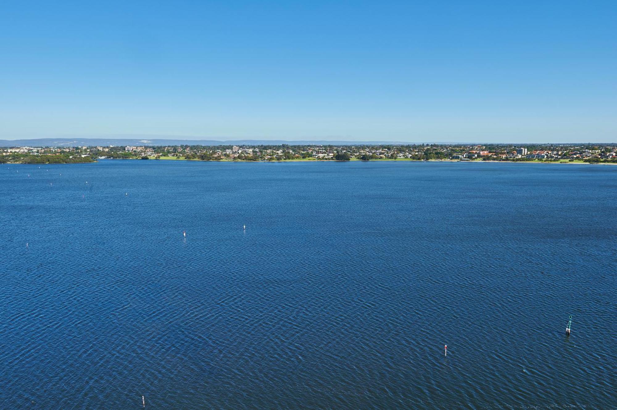 Doubletree By Hilton Waterfront Hotel Perth