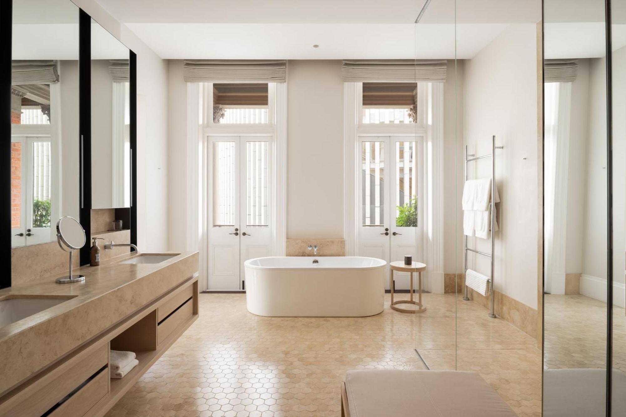 The Treasury Hotel 5*