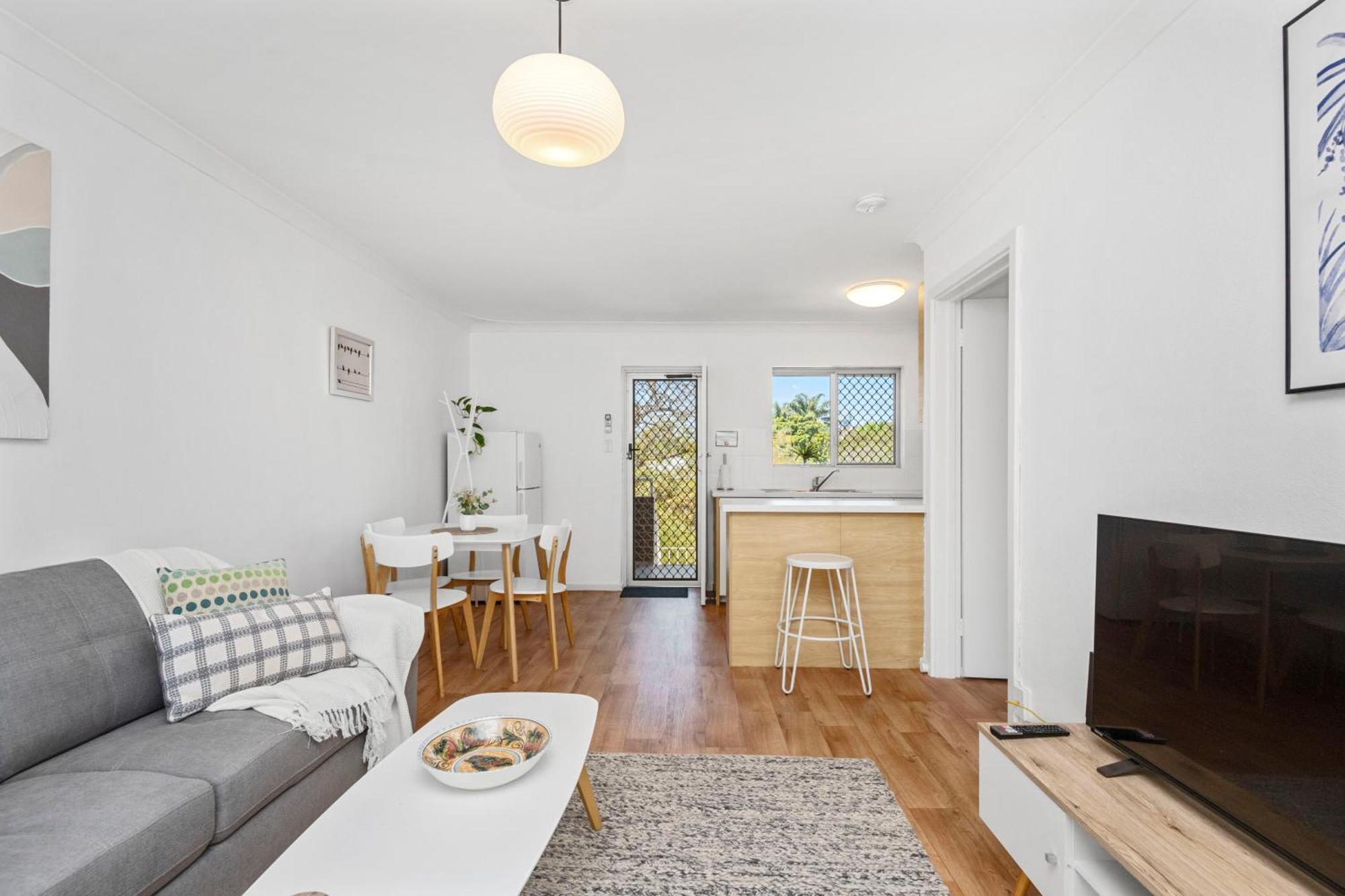 Apartment 22 Superb Subiaco For Couplesparkng