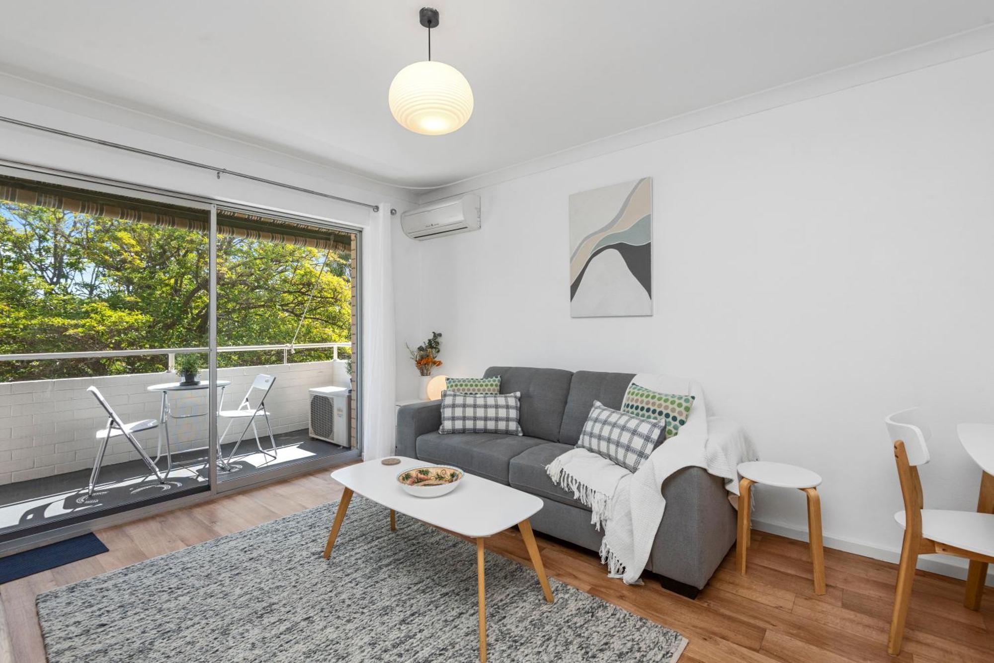Apartment 22 Superb Subiaco For Couplesparkng