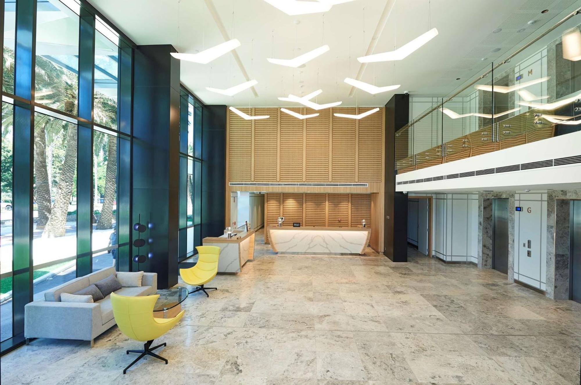Doubletree By Hilton Waterfront