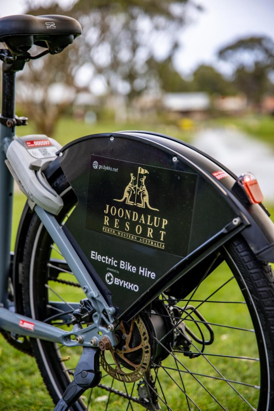 Joondalup 4*