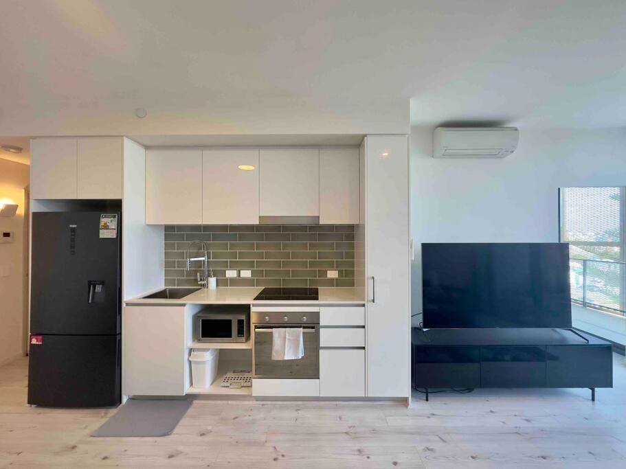 Scarborough Oceanview 2br Special Rate Apartment *