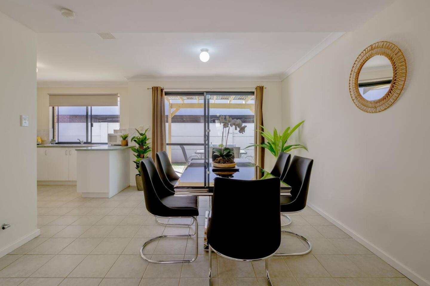 Holiday home Belmont Comfort - And Light-filled