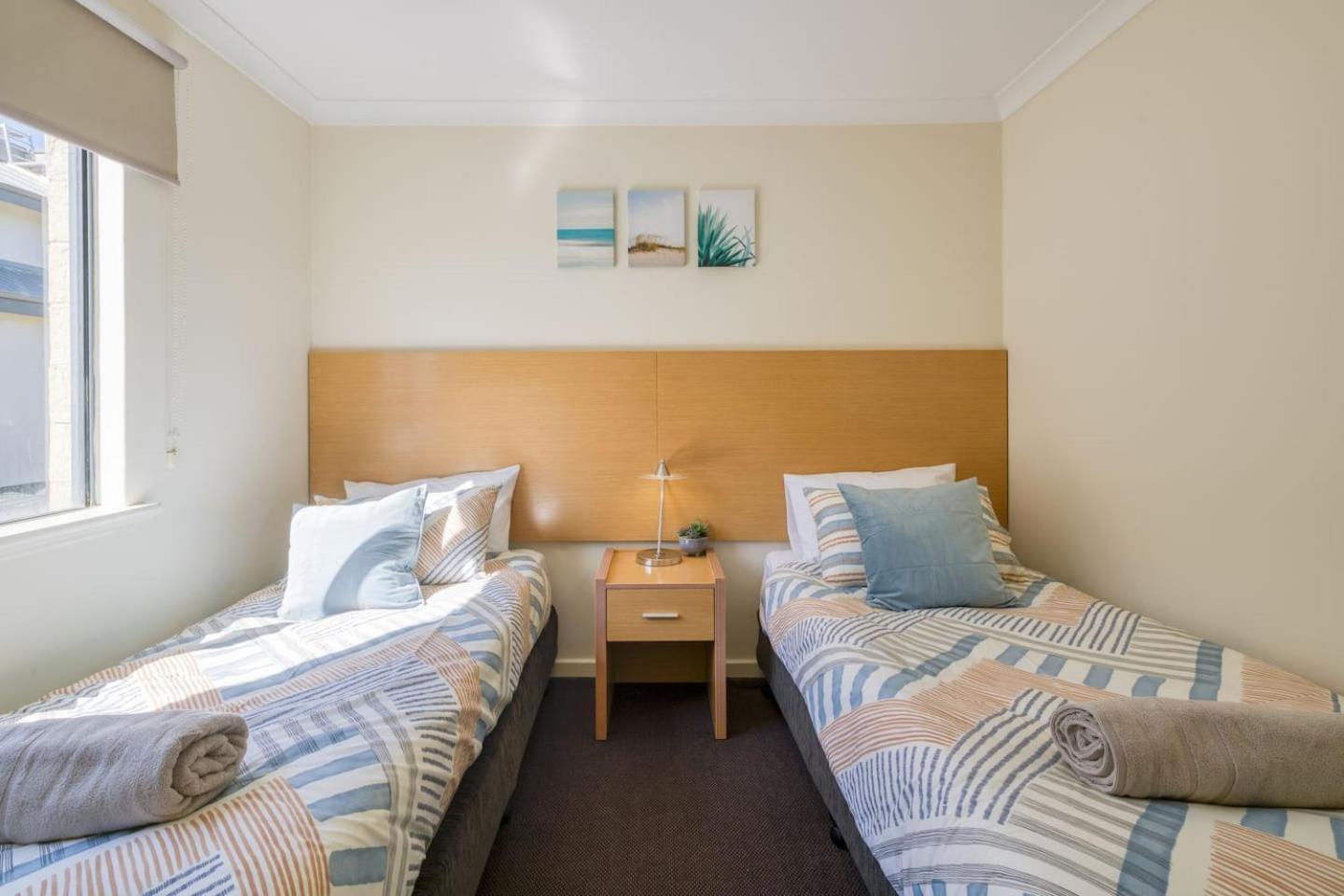 Belmont Comfort - And Light-filled Perth