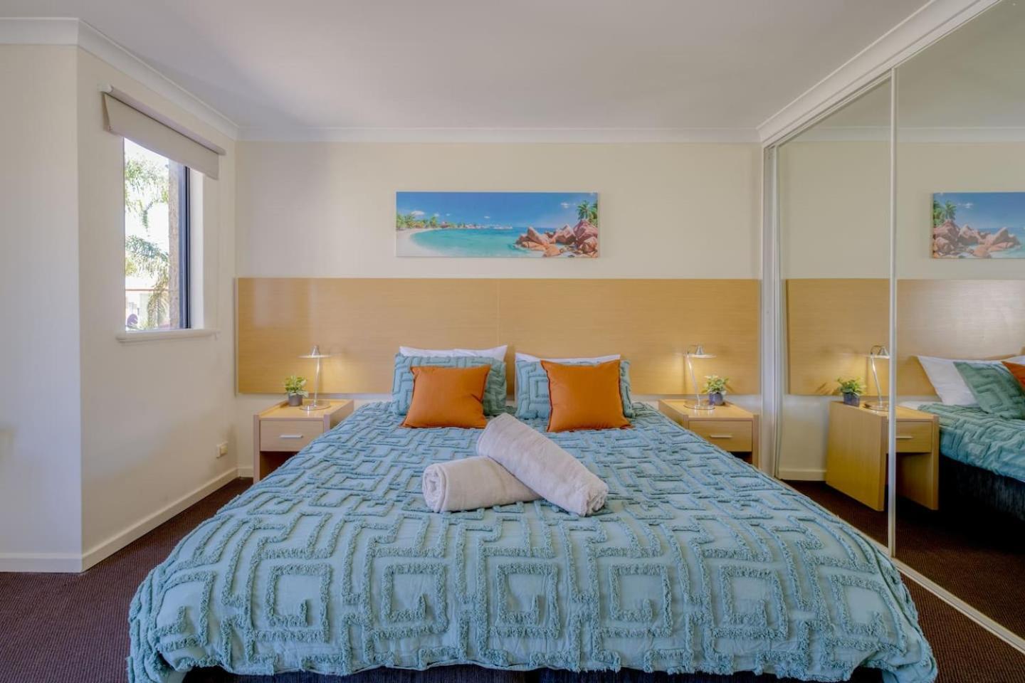 Belmont Comfort - And Light-filled *
