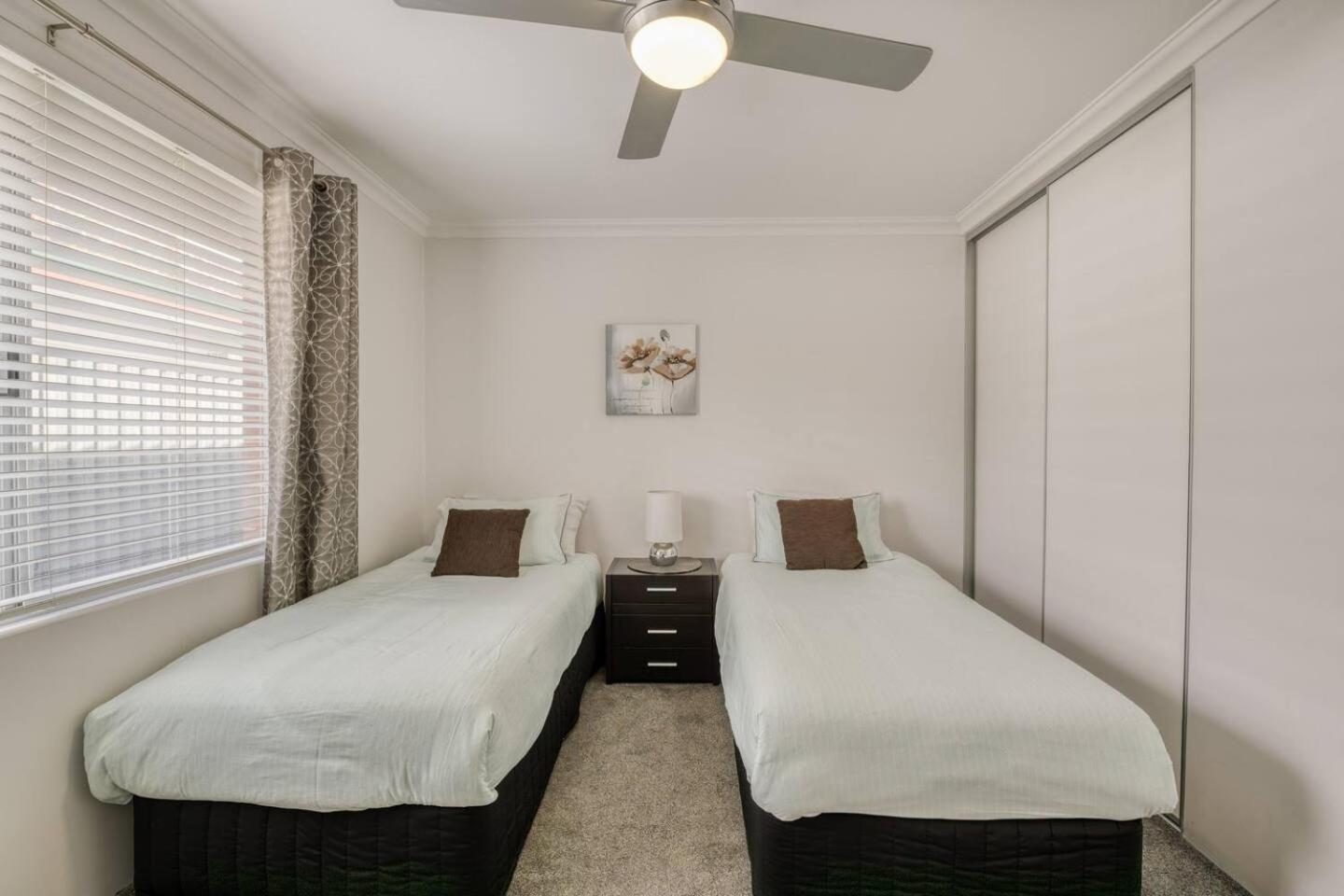 Rivervale Retreat - Spacious Family Living