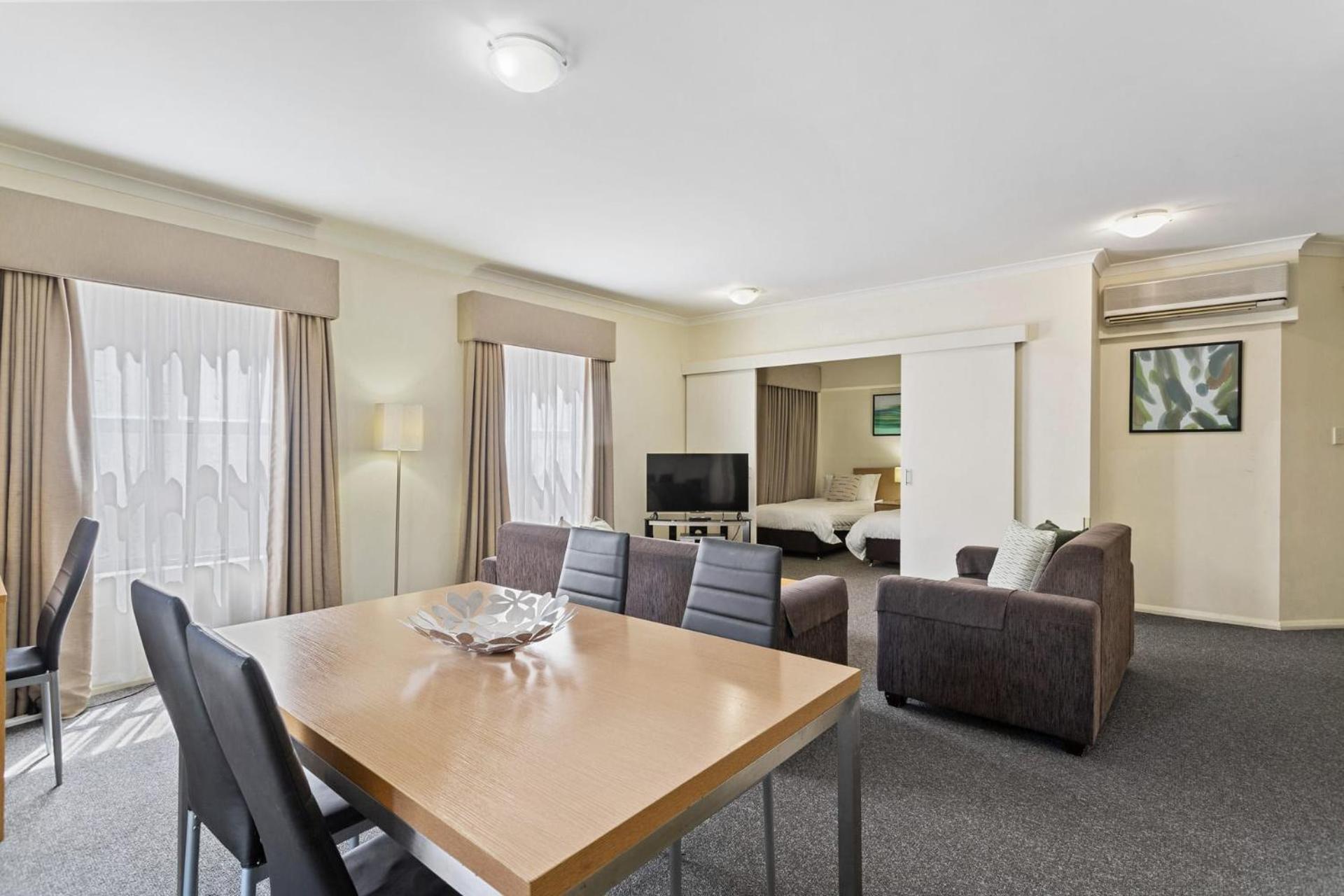 Northbridge Prime Location*2br Apartment