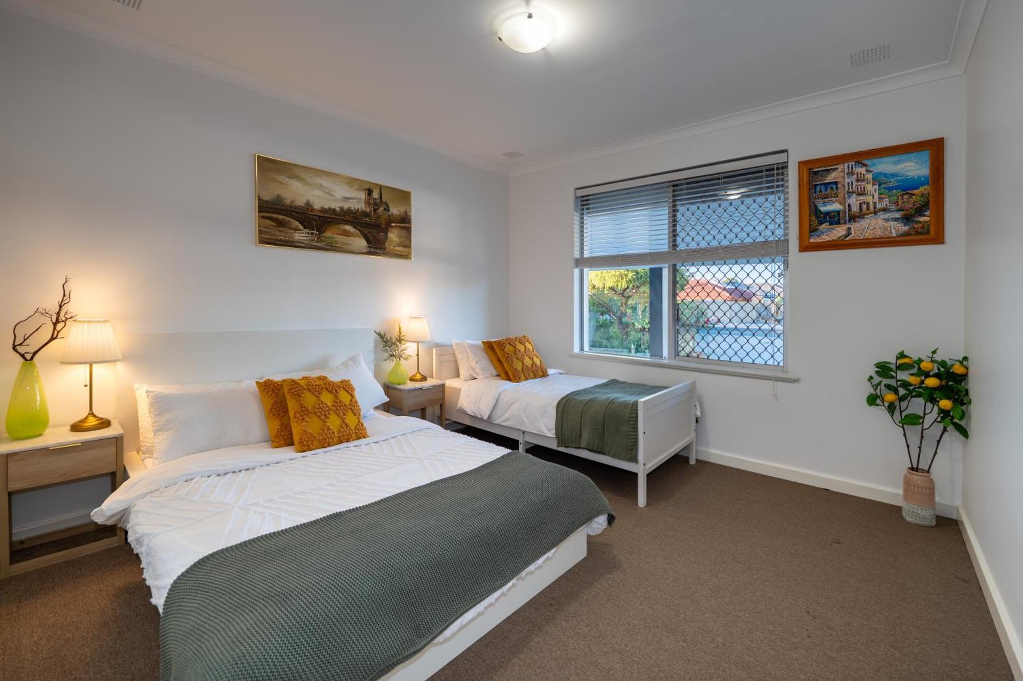 Holiday home Cozy 5 Bed House Nr Airport/dfo/casino Perth