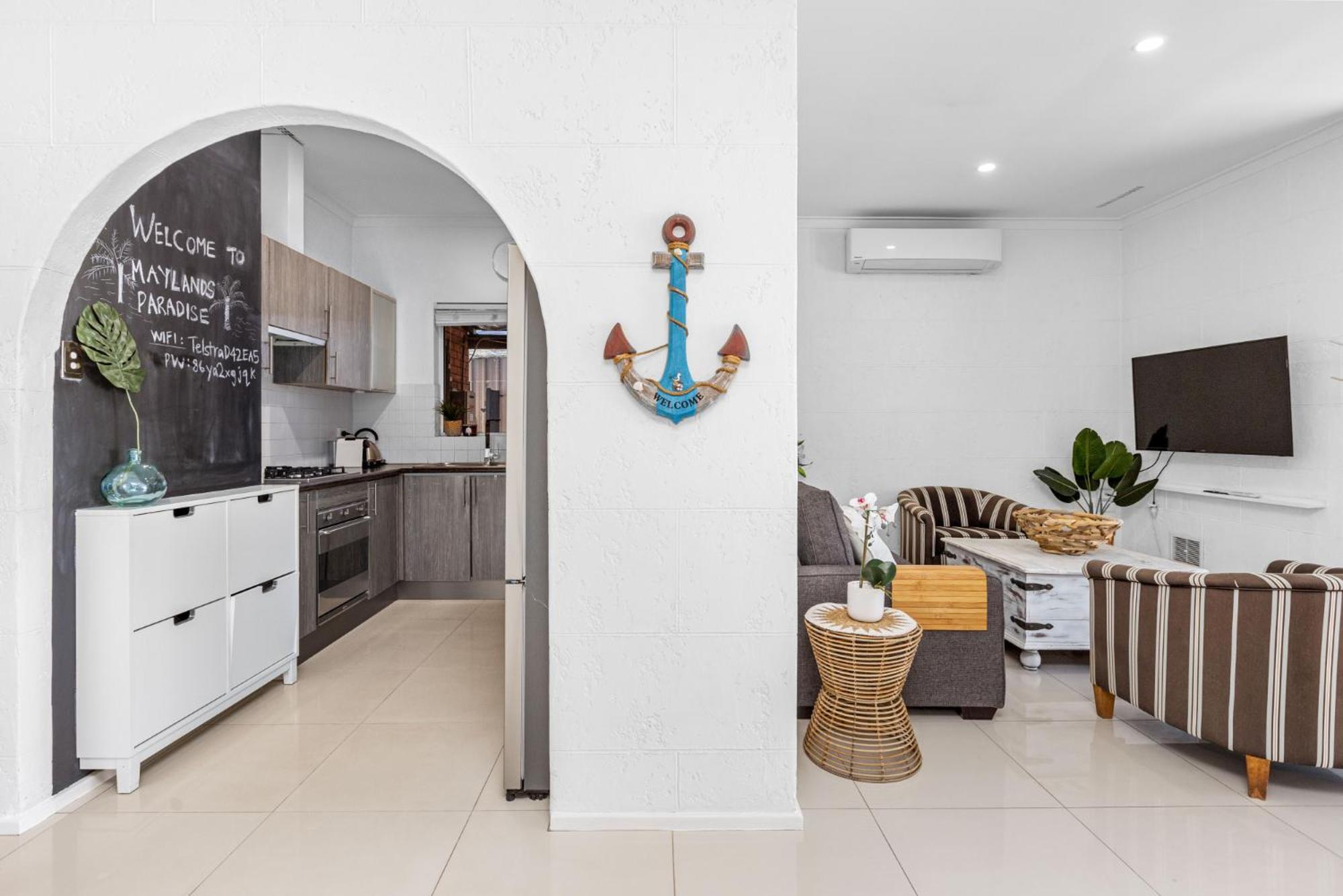 Maylands Coastal Vibes Holiday home