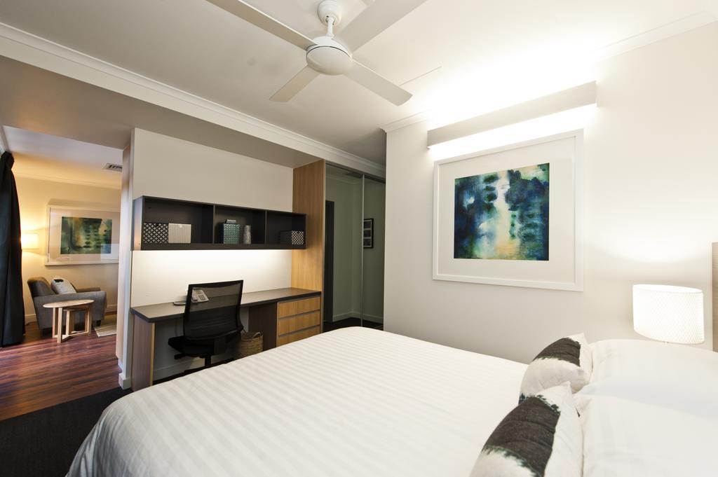 Aparthotel St Catherine's On Park Perth