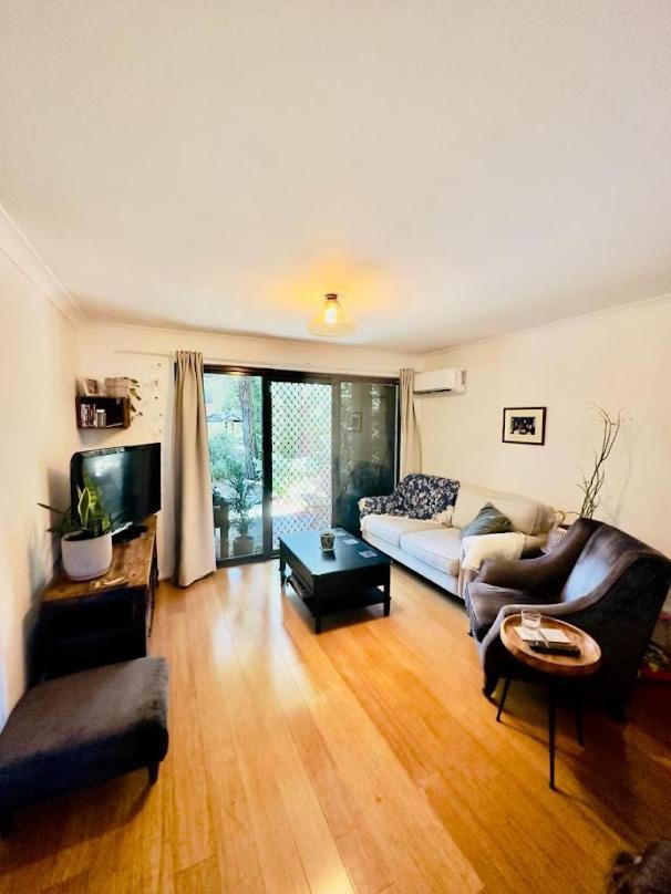 The Comforts By The Perth