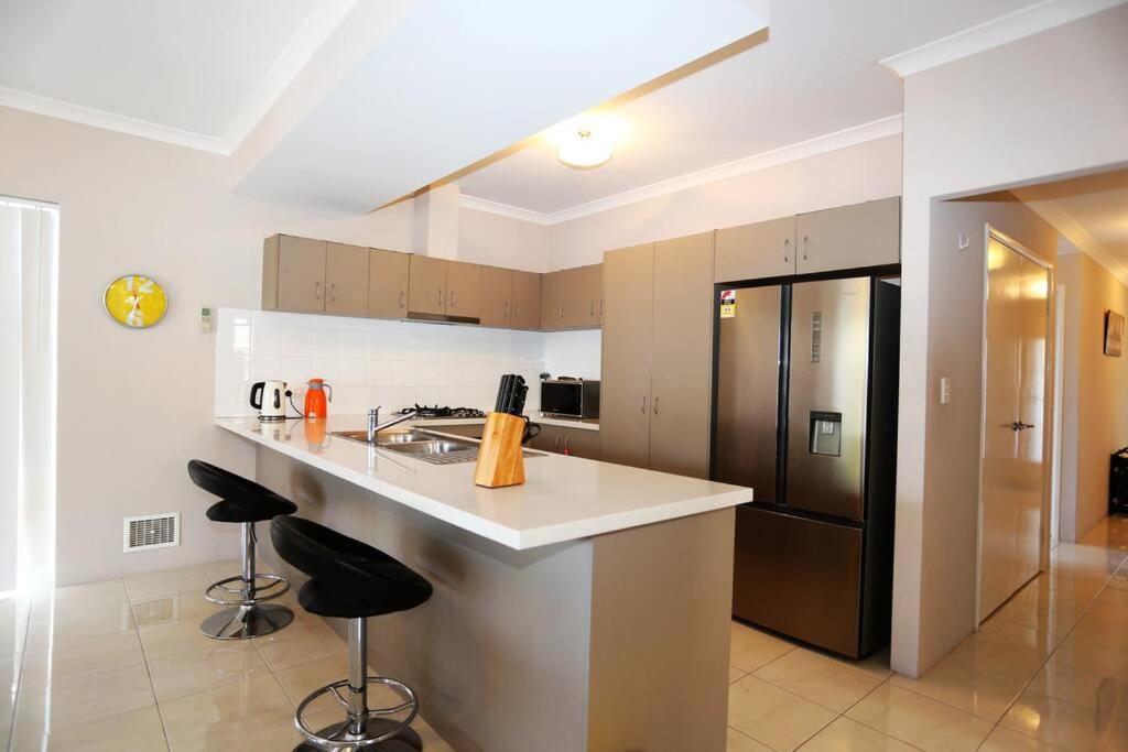 Apartamento And Neat House For Your Journey - Renovated