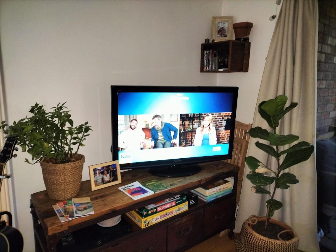 Homestay The Comforts By The *